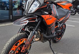 Gebrauchte KTM 890 SMT