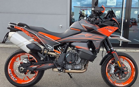 Gebrauchtmotorrad KTM 890 SMT - Bild 5
