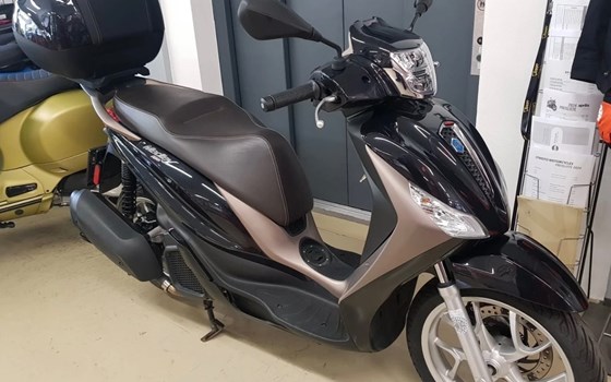 Gebrauchtmotorrad Piaggio Medley 125 S - Bild 1
