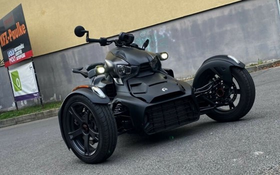 Gebrauchtmotorrad Can-Am Ryker 900 - Bild 1