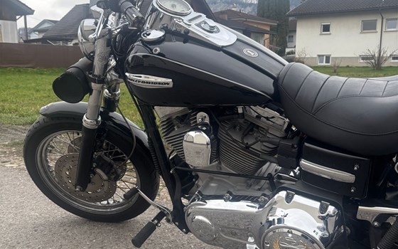 Gebrauchtmotorrad Harley-Davidson Dyna Super Glide Custom FXDC - Bild 8