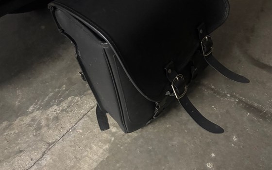 Gebrauchtmotorrad Harley-Davidson Dyna Super Glide Custom FXDC - Bild 9