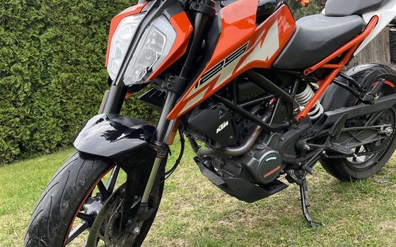 Gebrauchtmotorrad KTM 125 Duke - Bild 3
