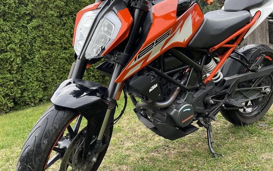 Gebrauchtmotorrad KTM 125 Duke - Bild 3