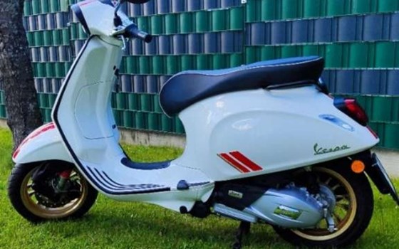 Gebrauchtmotorrad Vespa Sprint 125 - Bild 4
