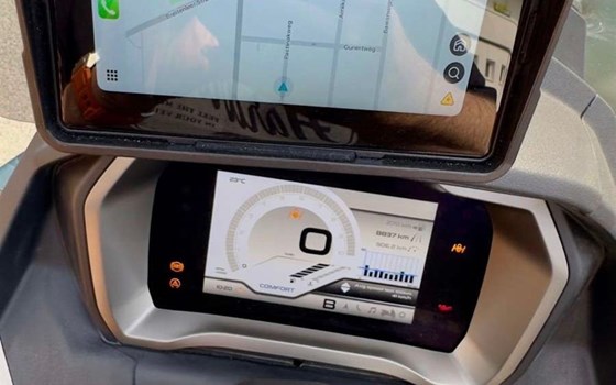 Gebrauchtmotorrad Piaggio MP3 530 HPE Exclusive - Bild 10