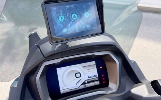 Gebrauchtmotorrad Piaggio MP3 530 HPE Exclusive - Bild 6