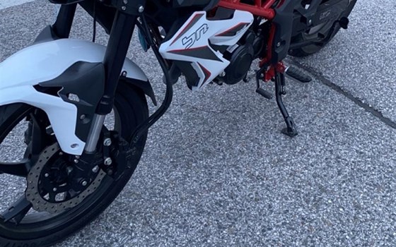 Gebrauchtmotorrad Benelli BN 125 - Bild 2