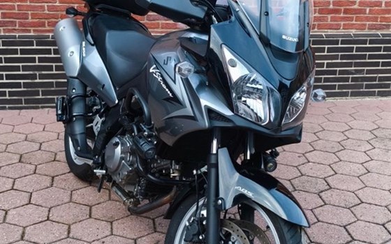 Gebrauchtmotorrad Suzuki V-Strom 650 - Bild 2