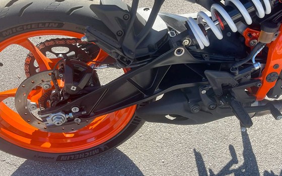 Gebrauchtmotorrad KTM 390 Duke - Bild 2