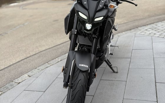 Gebrauchtmotorrad Yamaha MT-125 - Bild 2