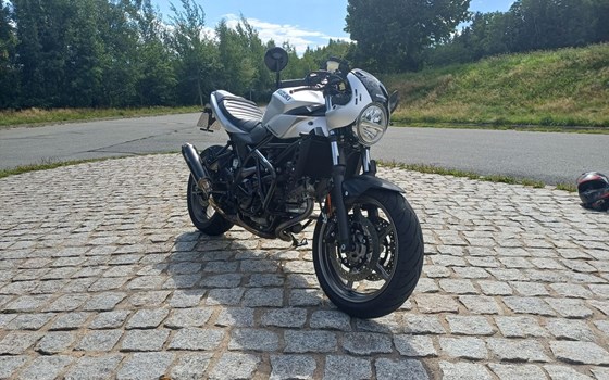 Gebrauchtmotorrad Suzuki SV650X - Bild 2