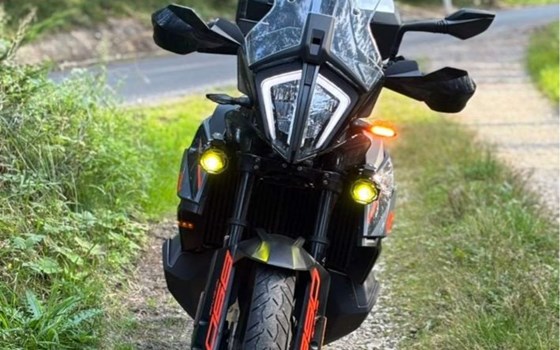 Gebrauchtmotorrad KTM 890 Adventure - Bild 1