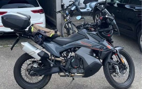 Gebrauchtmotorrad KTM 890 Adventure - Bild 4