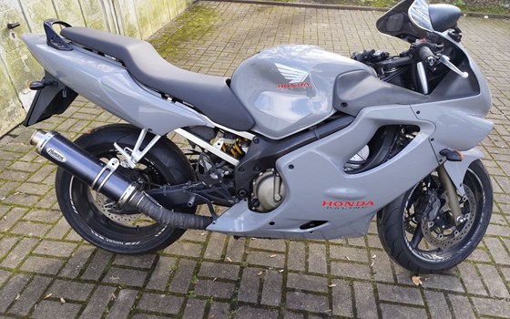 Gebrauchtmotorrad Honda CBR 600 F - Bild 5
