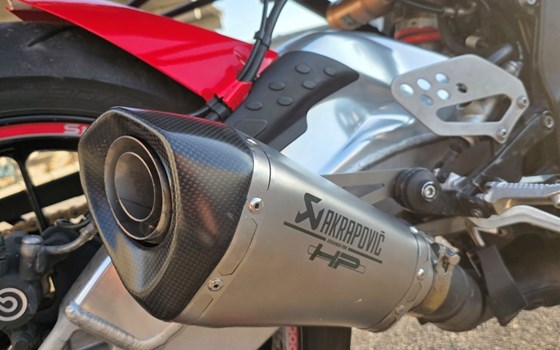 Gebrauchtmotorrad BMW S 1000 RR - Bild 12