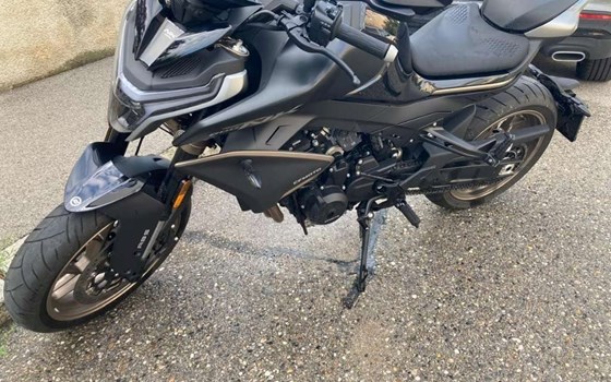 Gebrauchtmotorrad CFMOTO 800NK Advanced - Bild 3