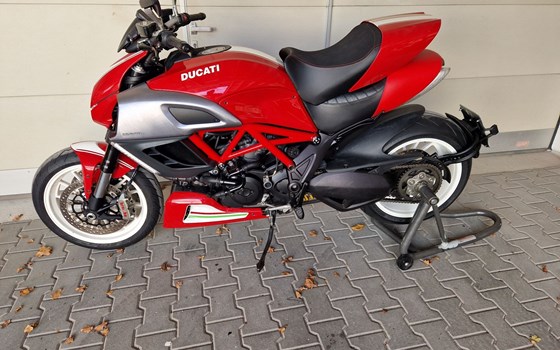 Gebrauchtmotorrad Ducati Diavel 1200 - Bild 3