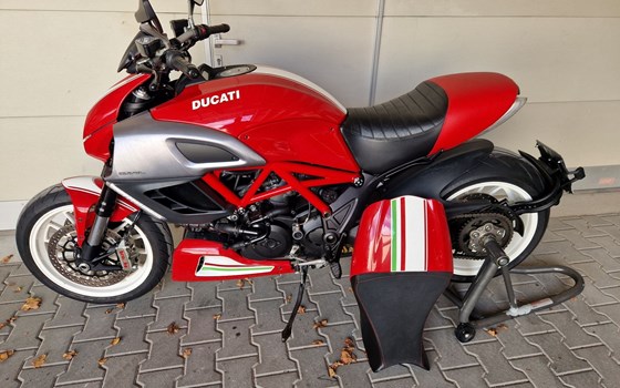 Gebrauchtmotorrad Ducati Diavel 1200 - Bild 4