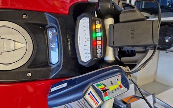 Gebrauchtmotorrad Ducati Diavel 1200 - Bild 7