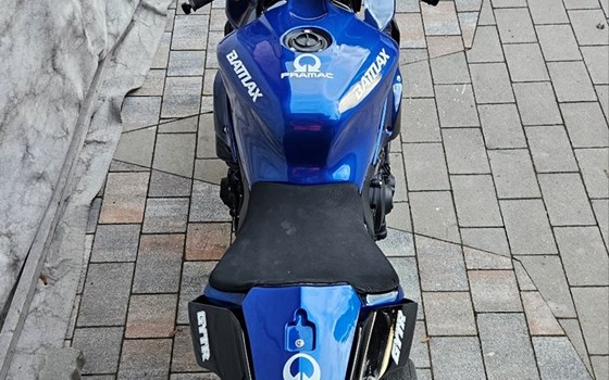 Gebrauchtmotorrad Yamaha R1 - Bild 2