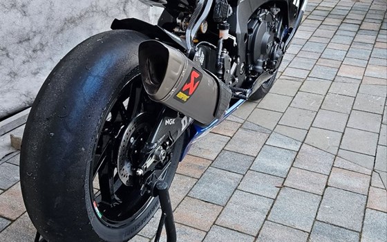 Gebrauchtmotorrad Yamaha R1 - Bild 7