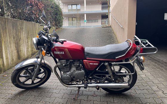 Gebrauchtmotorrad Yamaha XS 400 - Bild 1