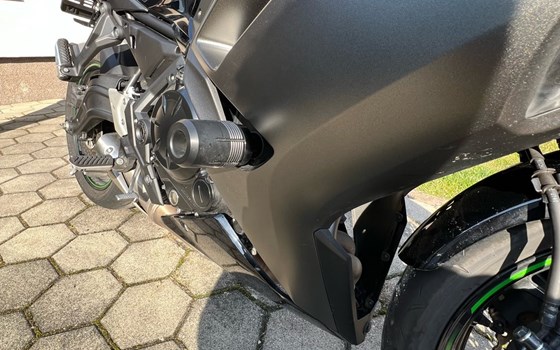 Gebrauchtmotorrad Kawasaki Ninja 650 - Bild 6