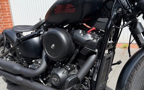 Gebrauchtmotorrad Harley-Davidson Softail Standard FXST - Bild 10