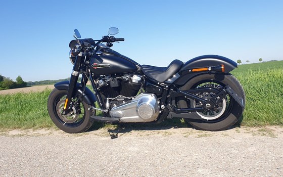 Gebrauchtmotorrad Harley-Davidson Softail Slim FLSL - Bild 10