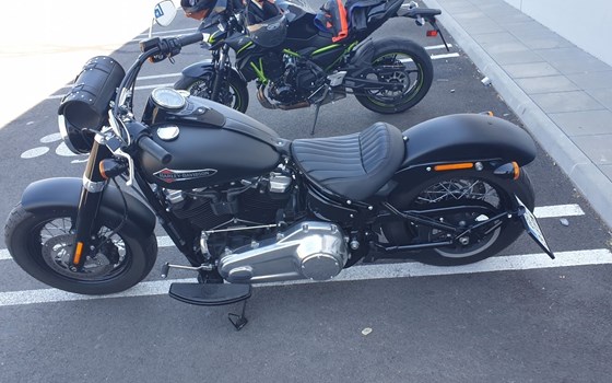 Gebrauchtmotorrad Harley-Davidson Softail Slim FLSL - Bild 3