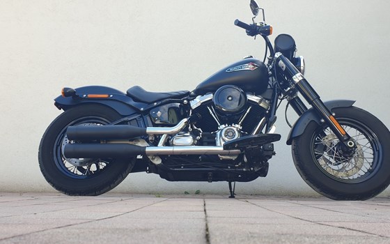 Gebrauchtmotorrad Harley-Davidson Softail Slim FLSL - Bild 4