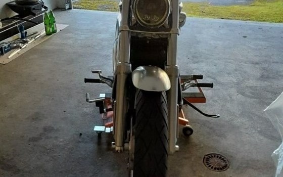 Motorrad Occasion Harley-Davidson V-Rod VRSCB - Bild 3