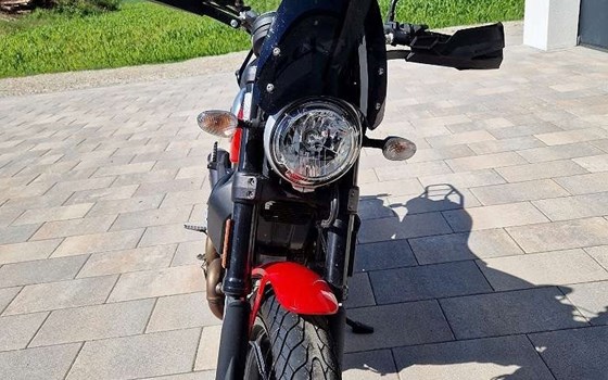 Gebrauchtmotorrad Ducati Scrambler Icon - Bild 4