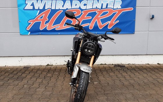 Gebrauchtmotorrad Honda CB125R - Bild 4