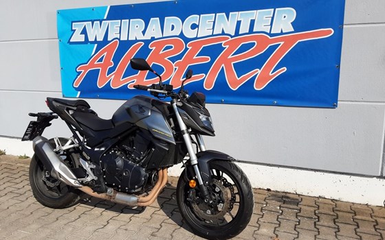 Gebrauchtmotorrad Honda CB750 Hornet - Bild 2