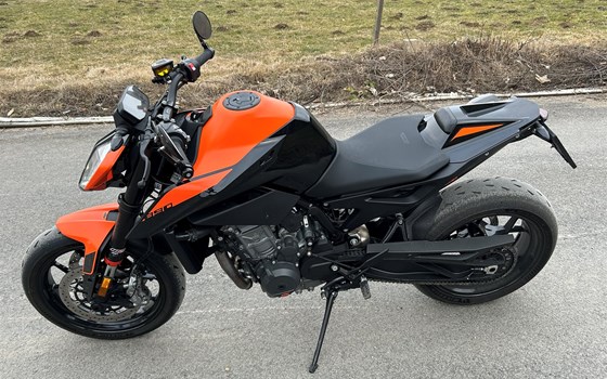 Gebrauchtmotorrad KTM 890 Duke - Bild 1