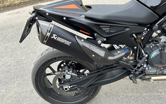 Gebrauchtmotorrad KTM 890 Duke - Bild 4