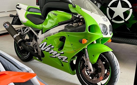 Gebrauchtmotorrad Kawasaki ZX-7R Ninja - Bild 2