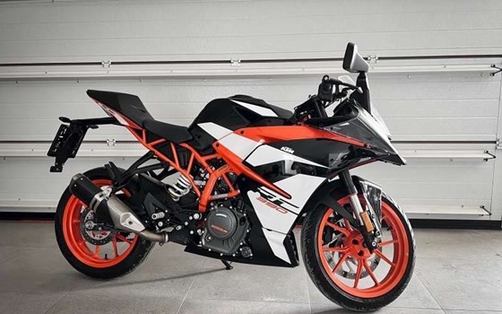 Gebrauchtmotorrad KTM RC 390 - Bild 1