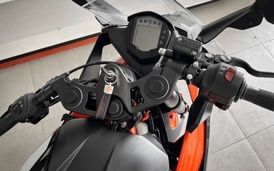 Gebrauchtmotorrad KTM RC 390 - Bild 26