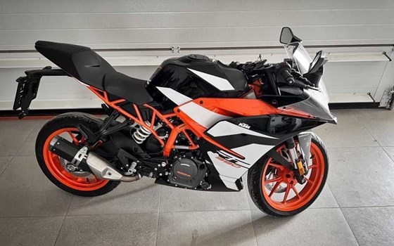 Gebrauchtmotorrad KTM RC 390 - Bild 28