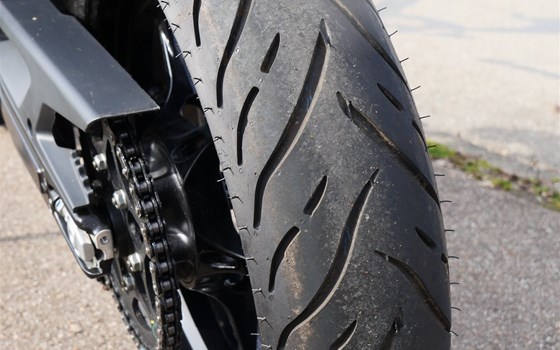 Gebrauchtmotorrad KTM 125 SMC R - Bild 9