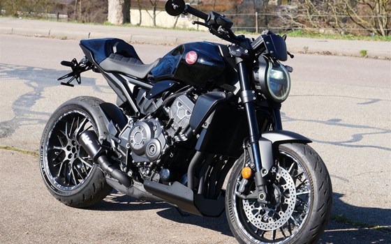 Gebrauchtmotorrad Honda CB 1000 R - Bild 2