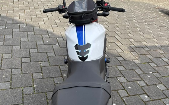 Motorrad Occasion Suzuki SV650 - Bild 3