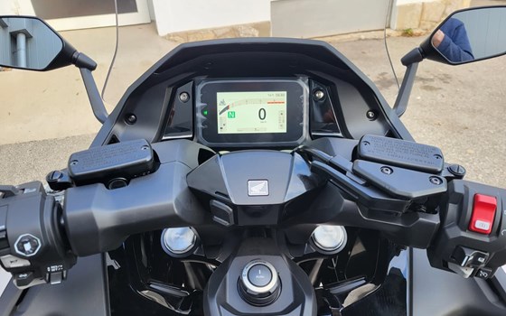 Neufahrzeug Honda Forza 750 - Bild 4