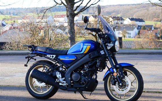 Gebrauchtmotorrad Yamaha XSR125 - Bild 1