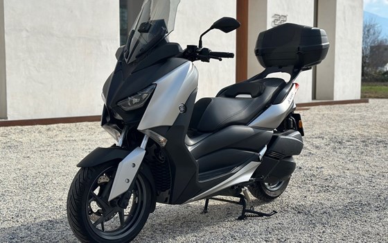 Gebrauchtmotorrad Yamaha XMAX 300 - Bild 2