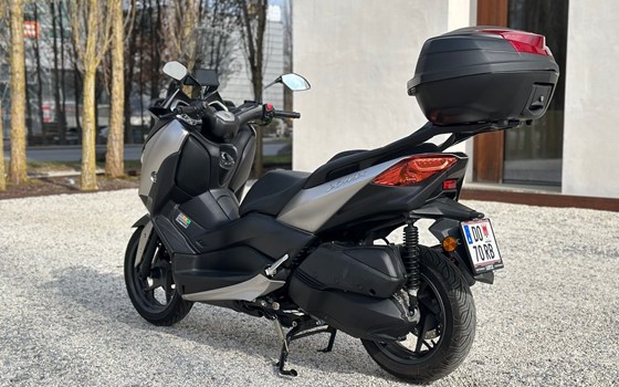 Gebrauchtmotorrad Yamaha XMAX 300 - Bild 3