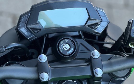 Neufahrzeug Kawasaki Z125 - Bild 6